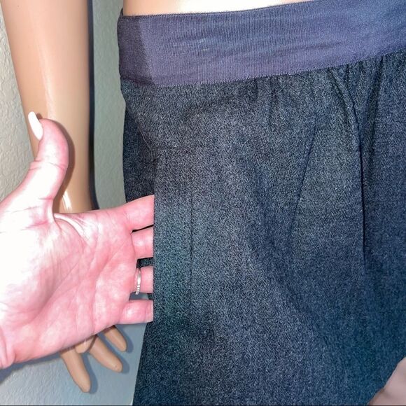 J. CREW Gray Skirt w/ Pockets Lightweight Lined wool blend SZ 6 gray/black mini - Picture 5 of 9